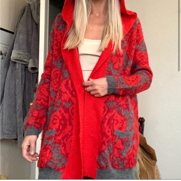 Sparrow Anthropologie Red Floral
Cardigan Sweater - Picture 2 of 5